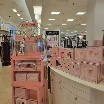 Macy's - Inside - Department Stores Near Me - Altamonte Springs, Florida