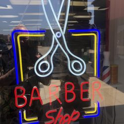 Nora Plaza Barber Shop!