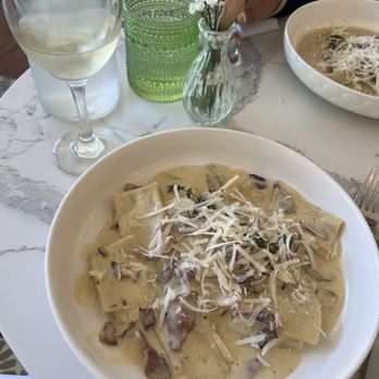 Limoncello - Carbonara and Sav Blanc. Delicious! Highly recommend! - Italian Near Me - La Mesa, California