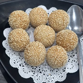 Tasty China - Sesame Dumplings (Jiandui) - Chinese Near Me - Torrance, California
