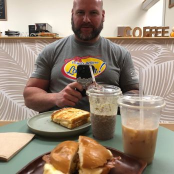 Sweetie’s Back Porch Cafe - Sandwiches Near Me - Oley, Pennsylvania Sweetie’s Back Porch Cafe - Sandwiches Near Me - Oley, Pennsylvania