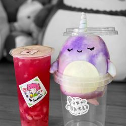 Hi Sweetie Tea and Treats - Pinky Lady @whaevaeats