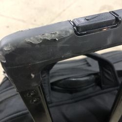 Alaska Airlines - Rough bag handling