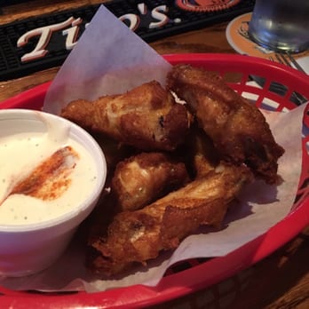 Michelangelo's Pizzeria - Wings are so good here - Pizza Near Me - Clovis, California Michelangelo's Pizzeria - Wings are so good here - Pizza Near Me - Clovis, California
