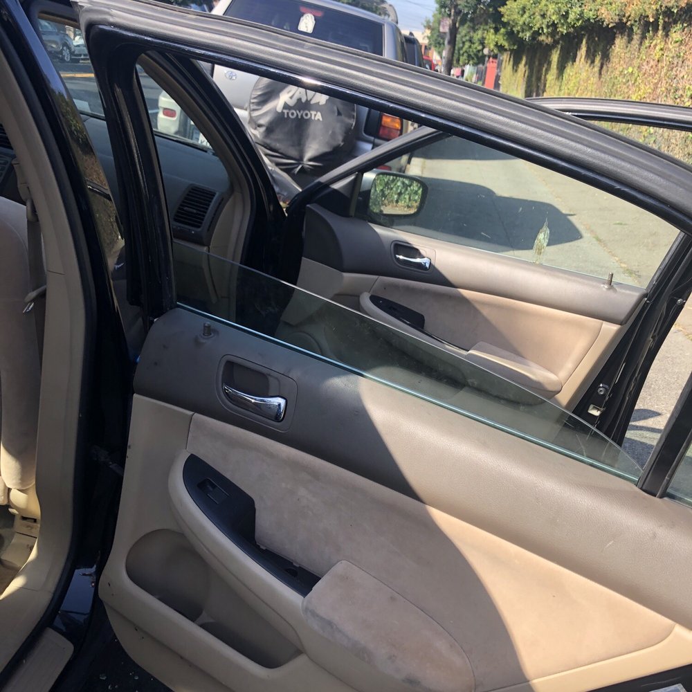Tiger Auto Glass - Auto Glass Services Near Me - Oakland, California Tiger Auto Glass - Auto Glass Services Near Me - Oakland, California
