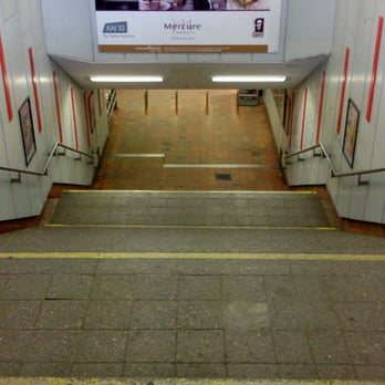 S-Bahnhof Hammerbrook - Ganz schön gruselig! - Metro Stations Near Me - Hamburg, HH