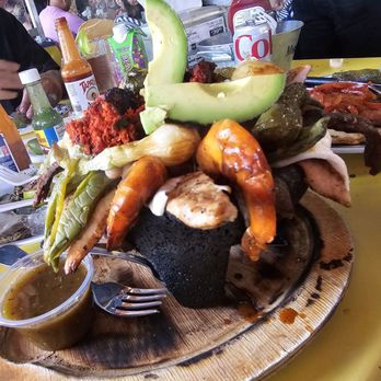 Las Islitas Mariscos - Molcajete - Mexican Near Me - North Las Vegas, Nevada