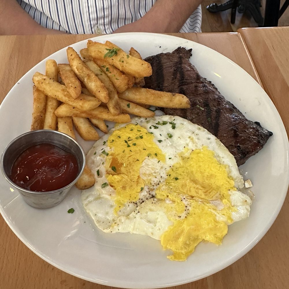 Fumo - Steak & eggs - Italian Near Me - New York, New York