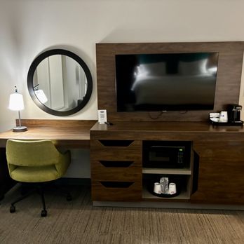 Hampton Inn Abingdon - Stuff - Hotels Near Me - Abingdon, Virginia