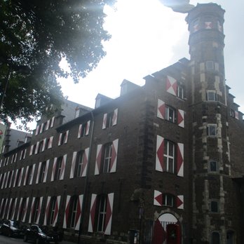 Kölnisches Stadtmuseum - Museums Near Me - Cologne, NW