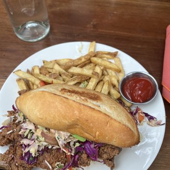 Fable - Fried Chicken Sandwich - New American Near Me - San Francisco, California