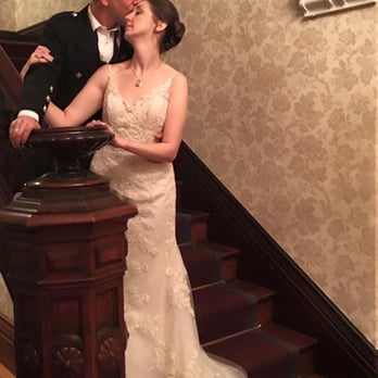 Commander's Mansion - Lovely curving staircase in the foyer - Venues & Event Spaces Near Me - Watertown, Massachusetts