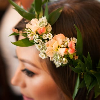 Bloomers - Headwreath - Florists Near Me - San Diego, California