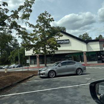 Enterprise Rent-A-Car - Hudson @ River Road location will get you in and out quickly with no issues. - Car Rental Near Me - Puyallup, Washington