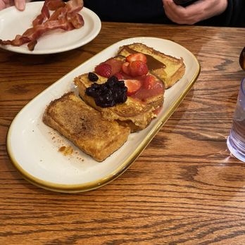 Mountain Home Cafe - French Toast Flight - American Near Me - Estes Park, Colorado Mountain Home Cafe - French Toast Flight - American Near Me - Estes Park, Colorado