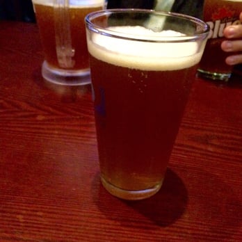 The Celtic Harp Restaurant and Pub - Switchy. - Burgers Near Me - Utica, New York