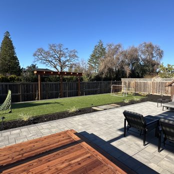 Esmeralda's Landscaping - Landscaping Near Me
