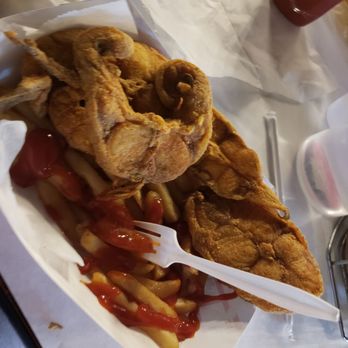 Two Fish Crab Shack - Seafood Near Me - Chicago, Illinois