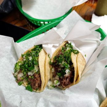La Taqueria - Mexican Near Me - San Francisco, California