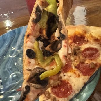 Niki's Pizza - Pizza Near Me - Austin, Texas