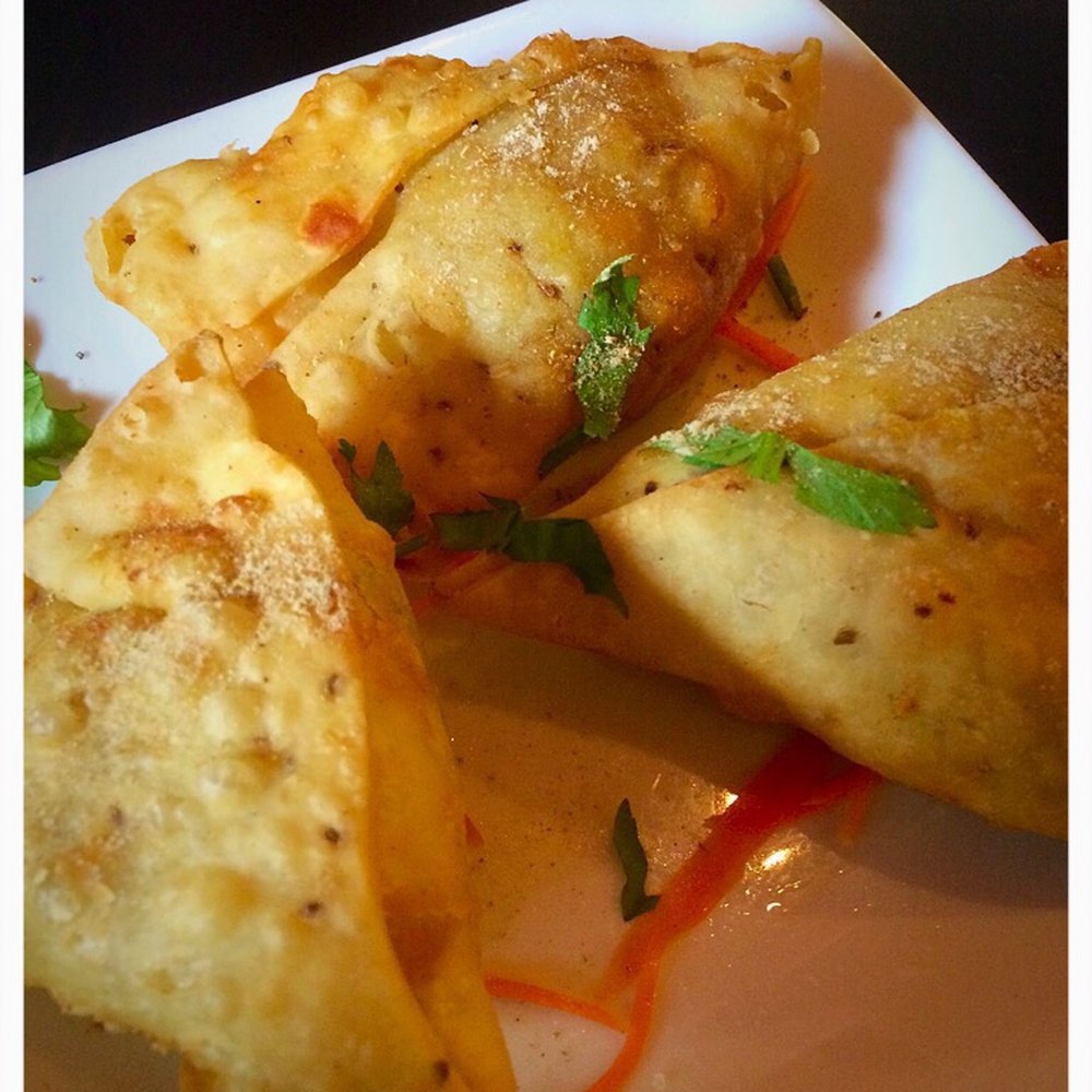 Royal Aroma - APPETIZER: Samosa - Indian Near Me - Kaiserslautern, RP Royal Aroma - APPETIZER: Samosa - Indian Near Me - Kaiserslautern, RP