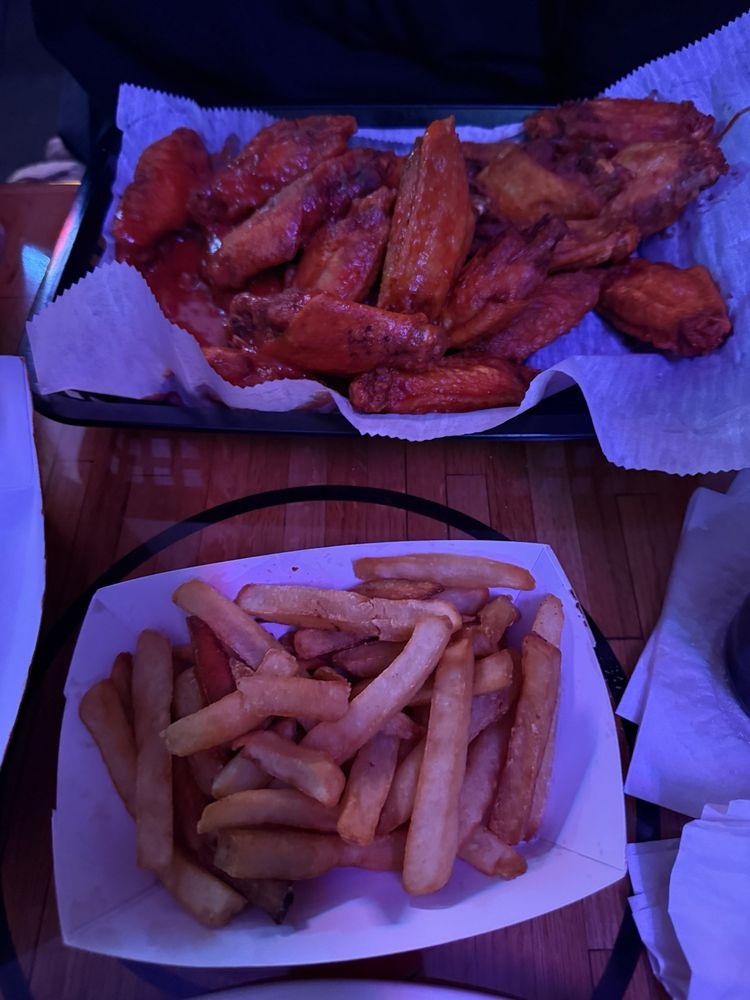 Social spots from Slyder's Tavern