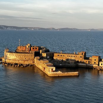Portland Harbour - Portland England Harbor - Sports Clubs Near Me - Portland, DOR