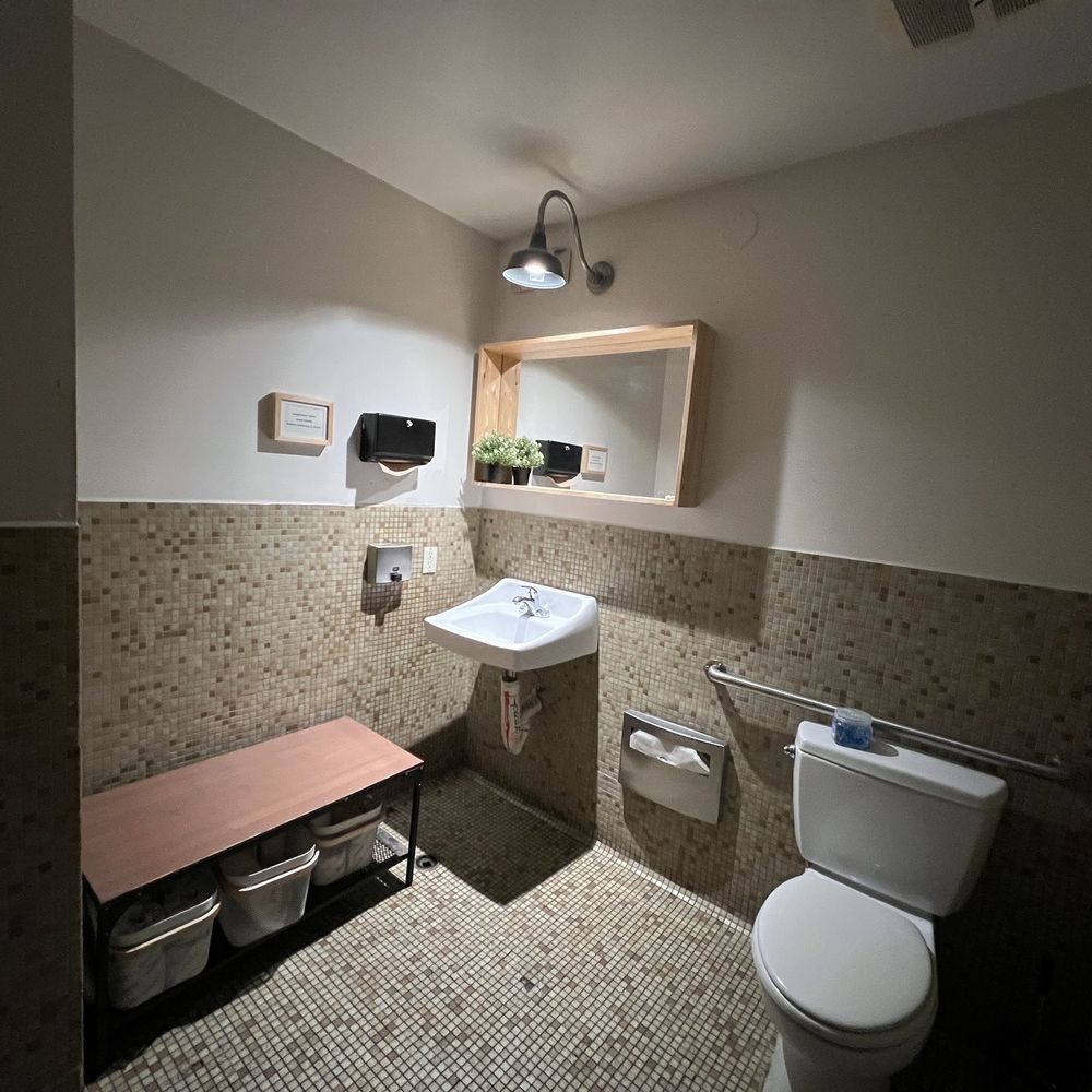 Starbelly - Bathroom was very clean - New American Near Me - San Francisco, California Starbelly - Bathroom was very clean - New American Near Me - San Francisco, California