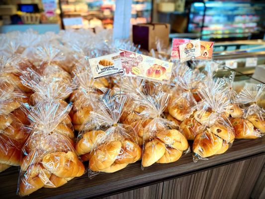 Sunmerry Bakery by null