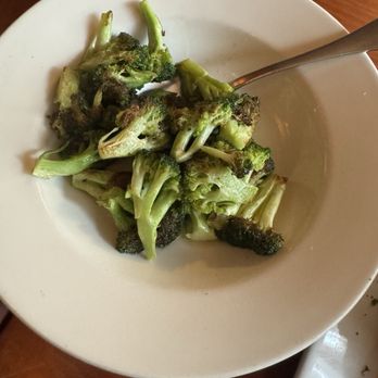 Mama Mia 44SW - Broccoli. - Seafood Near Me - New York, New York Mama Mia 44SW - Broccoli. - Seafood Near Me - New York, New York