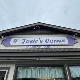 Pointing up at Josie's