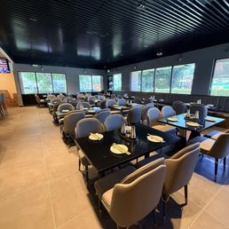 Beautiful clean restaurant!