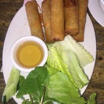 Pad Thai - Spring rolls - Thai Near Me - Honolulu, Hawaii