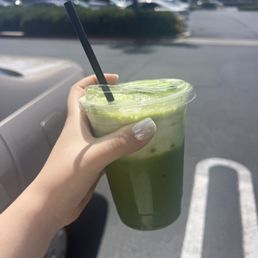 Cold foam matcha with almond milk Cold foam matcha with almond milk