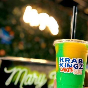 KRAB KINGZ DAIQ SHACK - a hand holding a drink - Seafood Near Me - El Paso, Texas KRAB KINGZ DAIQ SHACK - a hand holding a drink - Seafood Near Me - El Paso, Texas