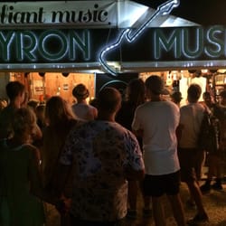 Tyagarah Tea Tree Farm - Live ad hoc jam sessions