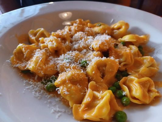 Luigis Tuscan Grill by null