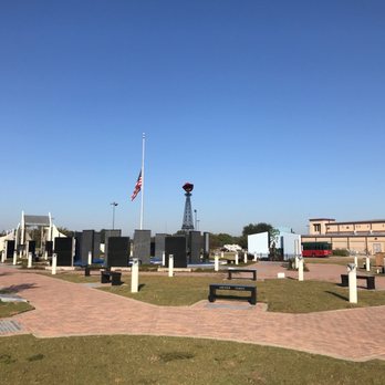 Red River Veterans Memorial - Landmarks & Historical Buildings Near Me - Paris, Texas Red River Veterans Memorial - Landmarks & Historical Buildings Near Me - Paris, Texas
