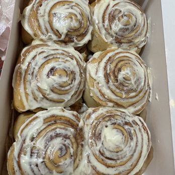 Cinnabon - Bakeries Near Me - San Jose, California