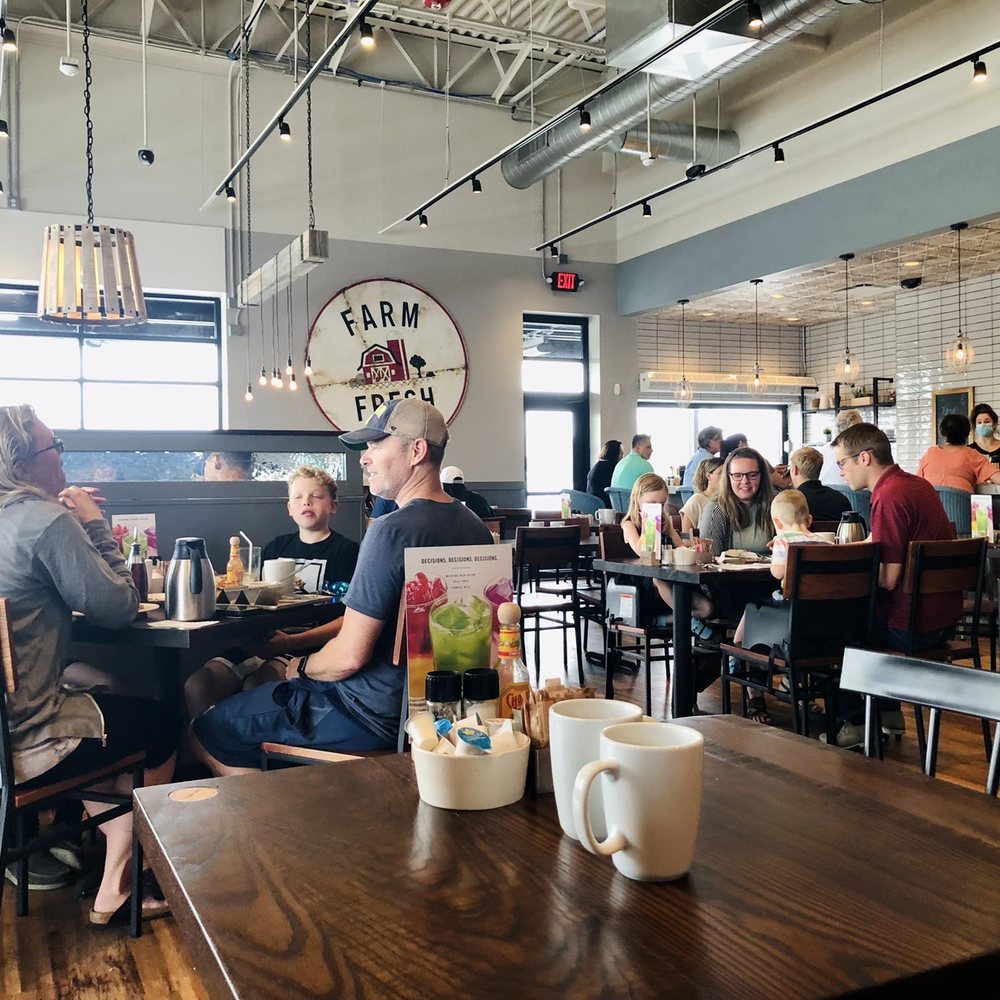 First Watch - Interior - Breakfast & Brunch Near Me - Northville, Michigan