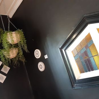 Raffles Street Cafe - Decor indoors - Cafes Near Me - Napier, HKB Raffles Street Cafe - Decor indoors - Cafes Near Me - Napier, HKB