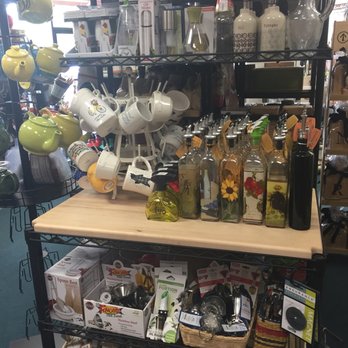 Hometown Store Kitchen & Gifts - Mugs, teapots, and oil bottles - Gift Shops Near Me - Ukiah, California Hometown Store Kitchen & Gifts - Mugs, teapots, and oil bottles - Gift Shops Near Me - Ukiah, California