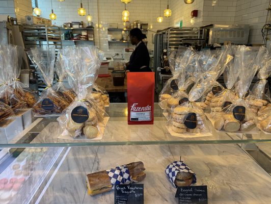 PRB Boulangerie KENDALL SQUARE by null