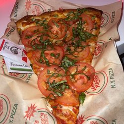 Uncle Roccos Famous NY Pizza