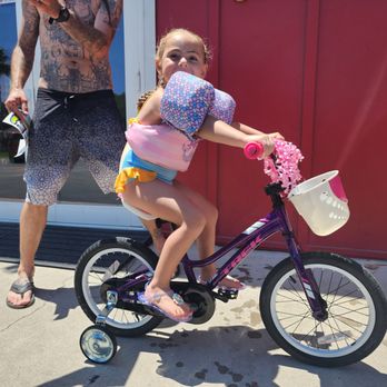 Trek Bicycle - Sports Wear Near Me - Santa Clarita, California Trek Bicycle - Sports Wear Near Me - Santa Clarita, California