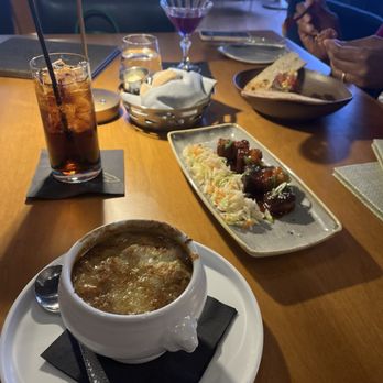 The Maple Room - French onion soup and Korean beef. - American Near Me - Vienna, Virginia The Maple Room - French onion soup and Korean beef. - American Near Me - Vienna, Virginia