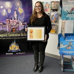 Amanda 2022 President's Club Award winner.
