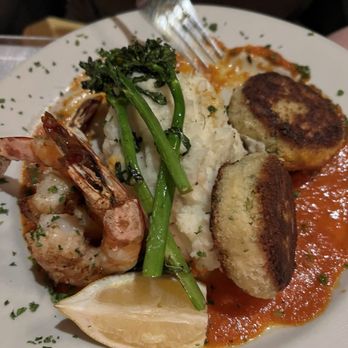 Side Door Cafe - The crab cakes and prawns - New American Near Me - Gleneden Beach, Oregon Side Door Cafe - The crab cakes and prawns - New American Near Me - Gleneden Beach, Oregon