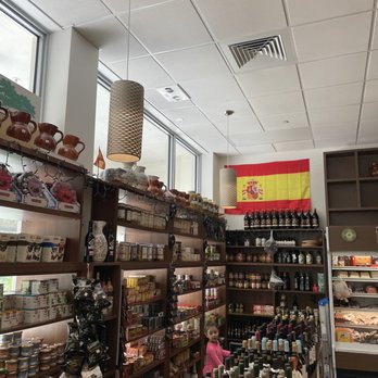 Delicias de Espana 3 - a view of a grocery store - Spanish Near Me - Miami, Florida