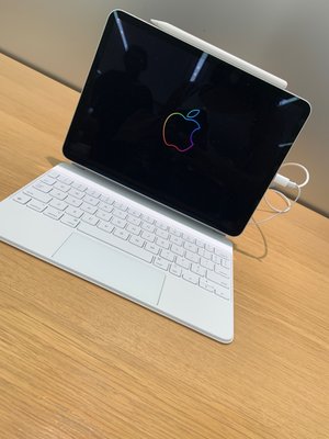 Apple Houston Galleria by null
